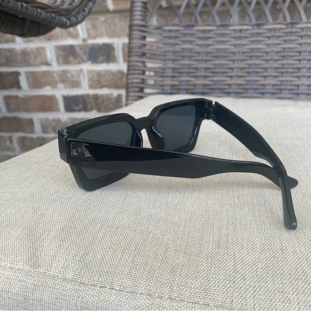 Cool frames - Picture 3 of 3